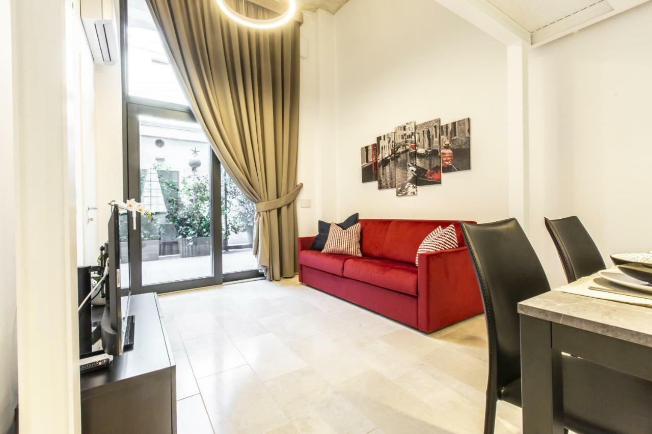 Elegant Fornasa Vecia, Canal View With A Beautiful Garden R&R Venice Ngoại thất bức ảnh